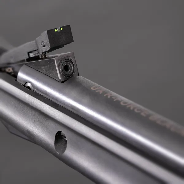 CARAB UX R-FORCE BLACK CAL 4.5MM 19.9 J SYNTHETIQUE