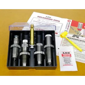 jeux de 4 outils Ultimate Die Set pour calibres d'armes d'épaule .243 Winchester 90556
